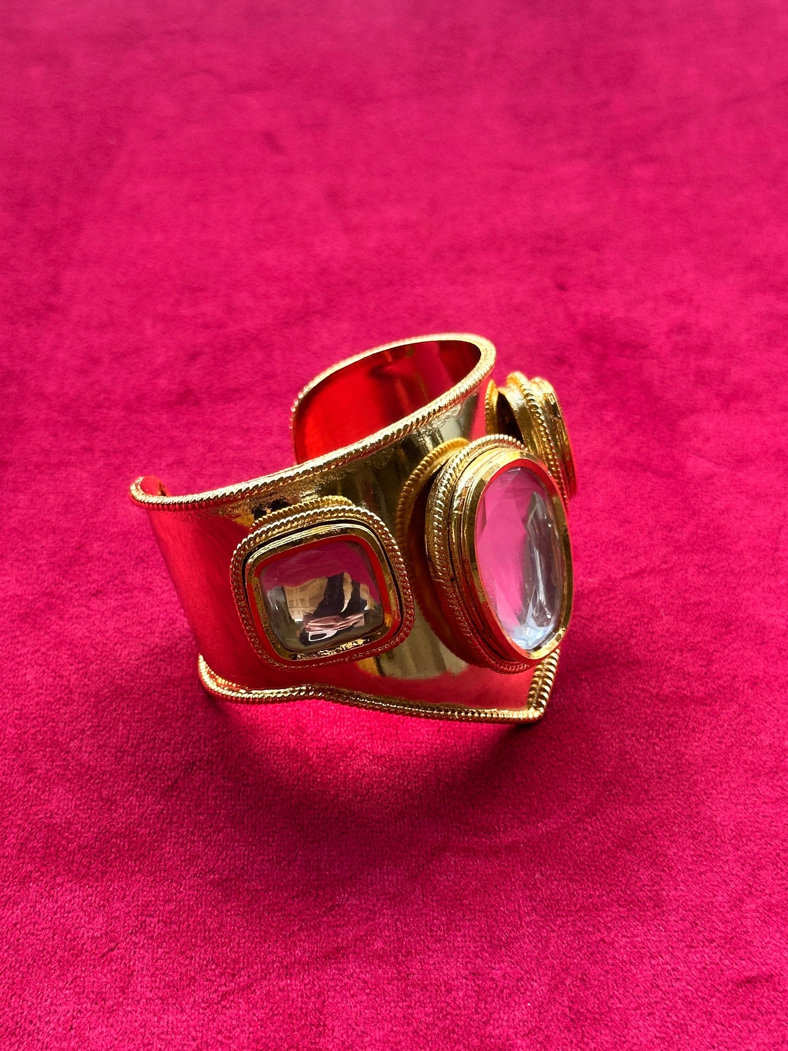 Polki Wonder Woman Handcuff Gold