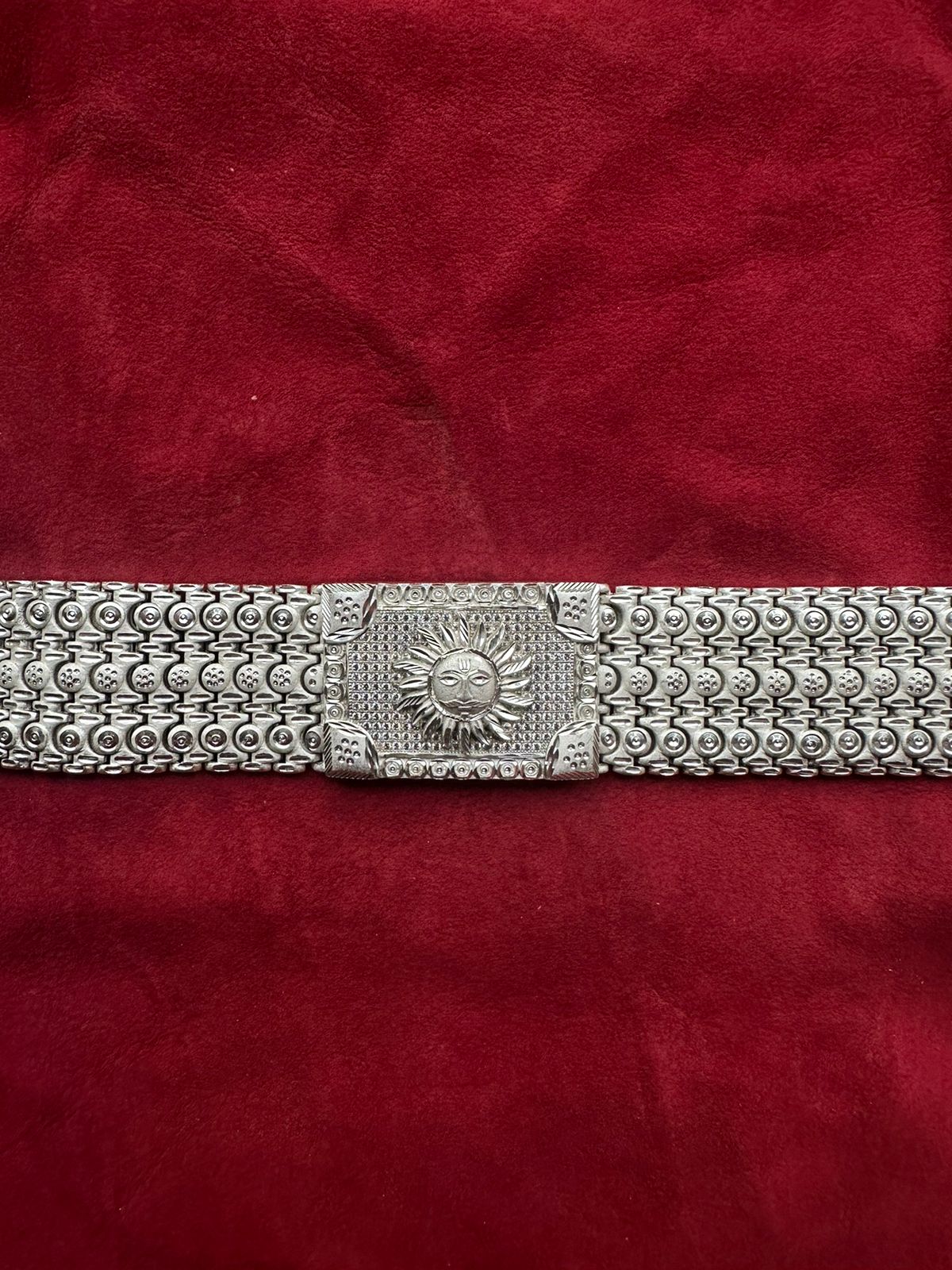 Sun Choker